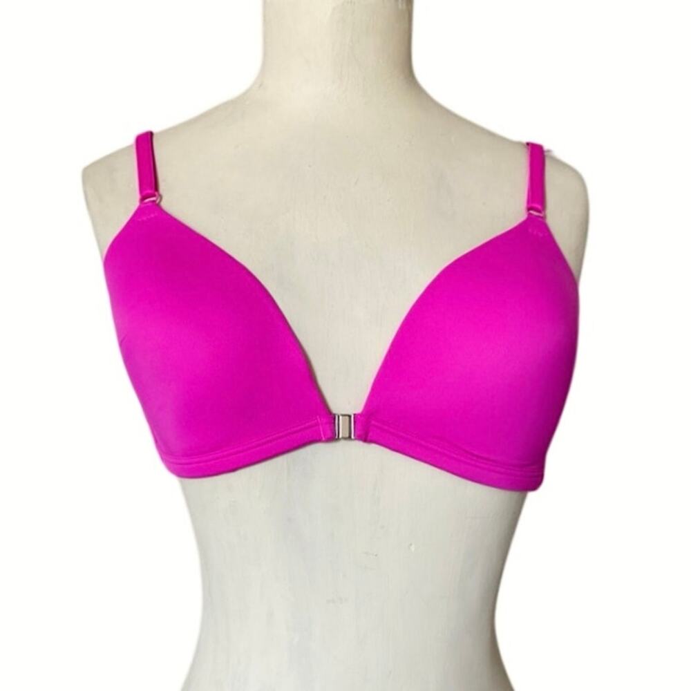 Victorias Secret Pink NWT Wear Everywhere Magnetic Front Close Wireless Bra 34C